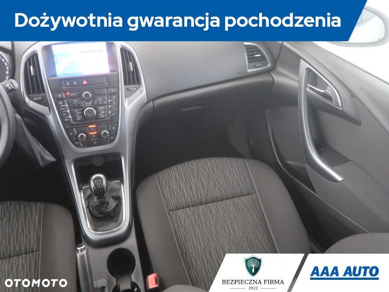 Opel Astra - 10