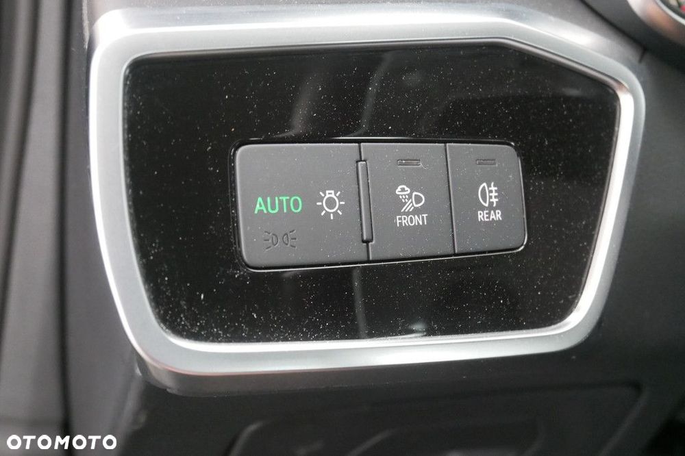 Audi A6 Avant - 30
