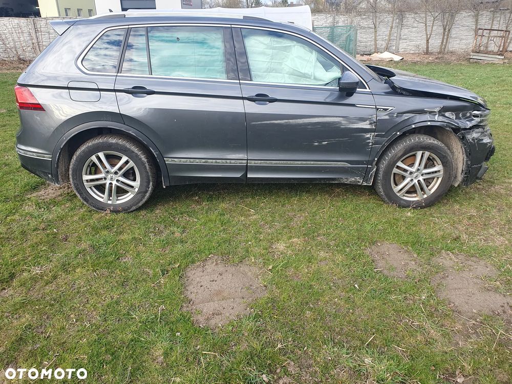 Volkswagen Tiguan 2.0 TDI SCR 4MOTION DSG Highline - 4