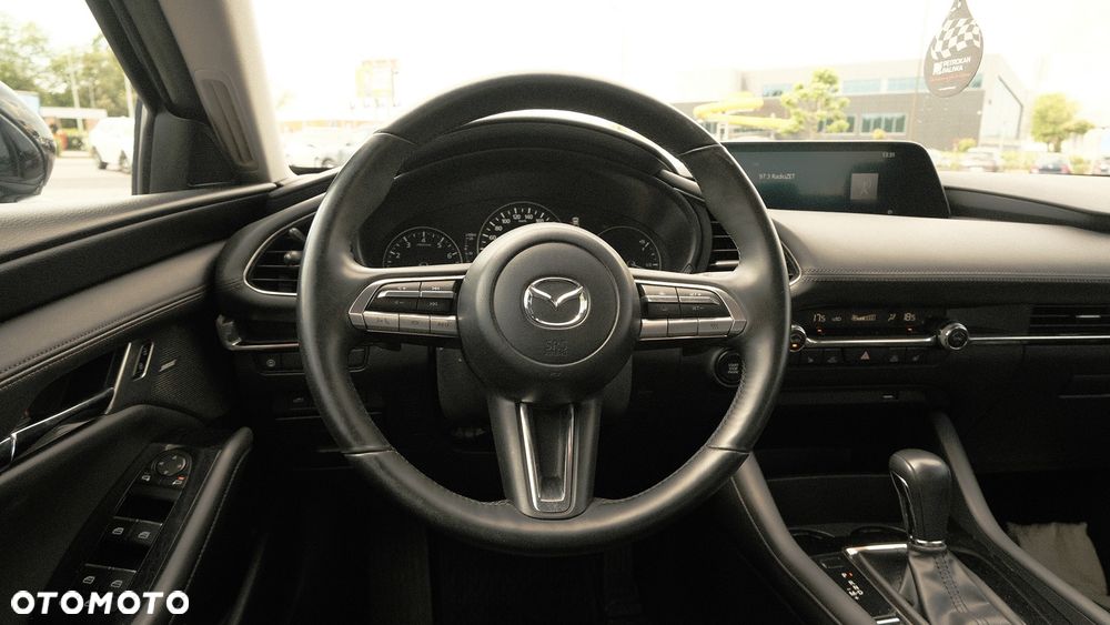 Mazda 3 - 11