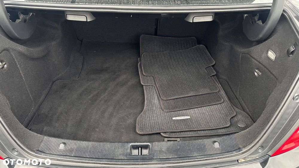 Mercedes-Benz Klasa C - 9