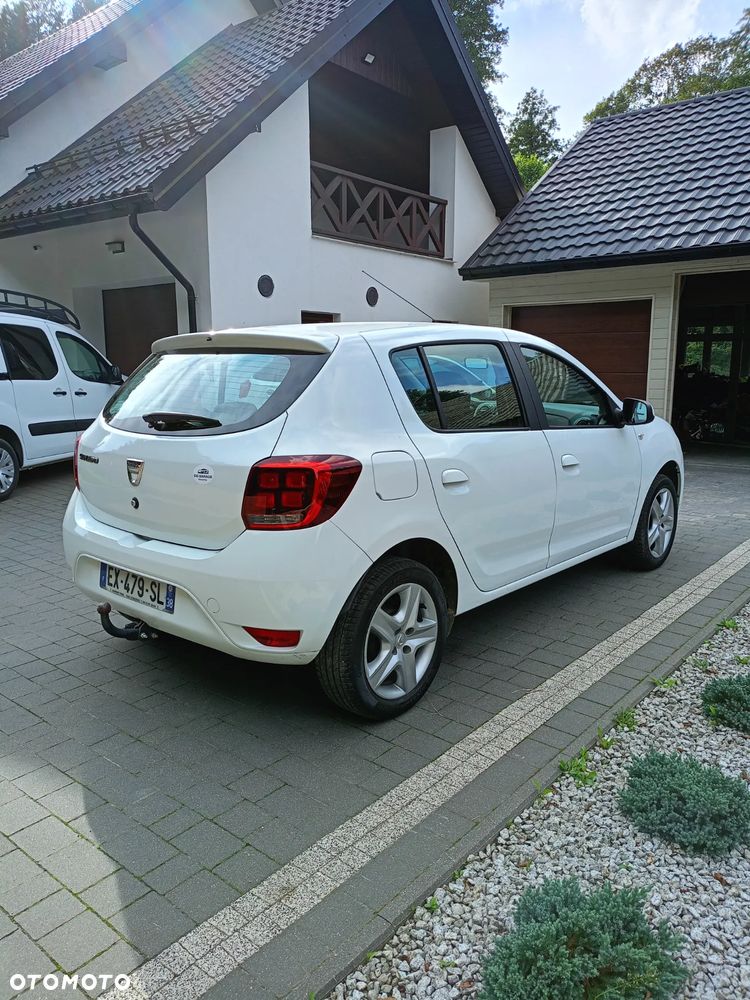 Dacia Sandero SCe 75 Essential - 8