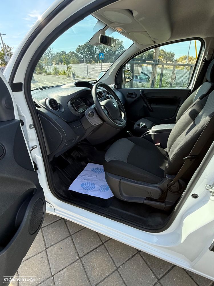 Renault kangoo maxi 1.5 dci 90 grand confort grand volume - 13