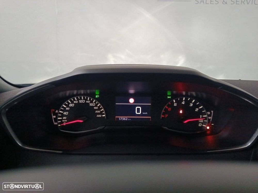 Peugeot 2008 1.2 PureTech Style - 13