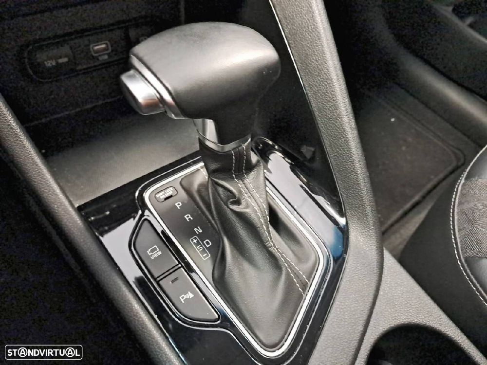 Kia Niro 1.6 GDi HEV Urban - 20