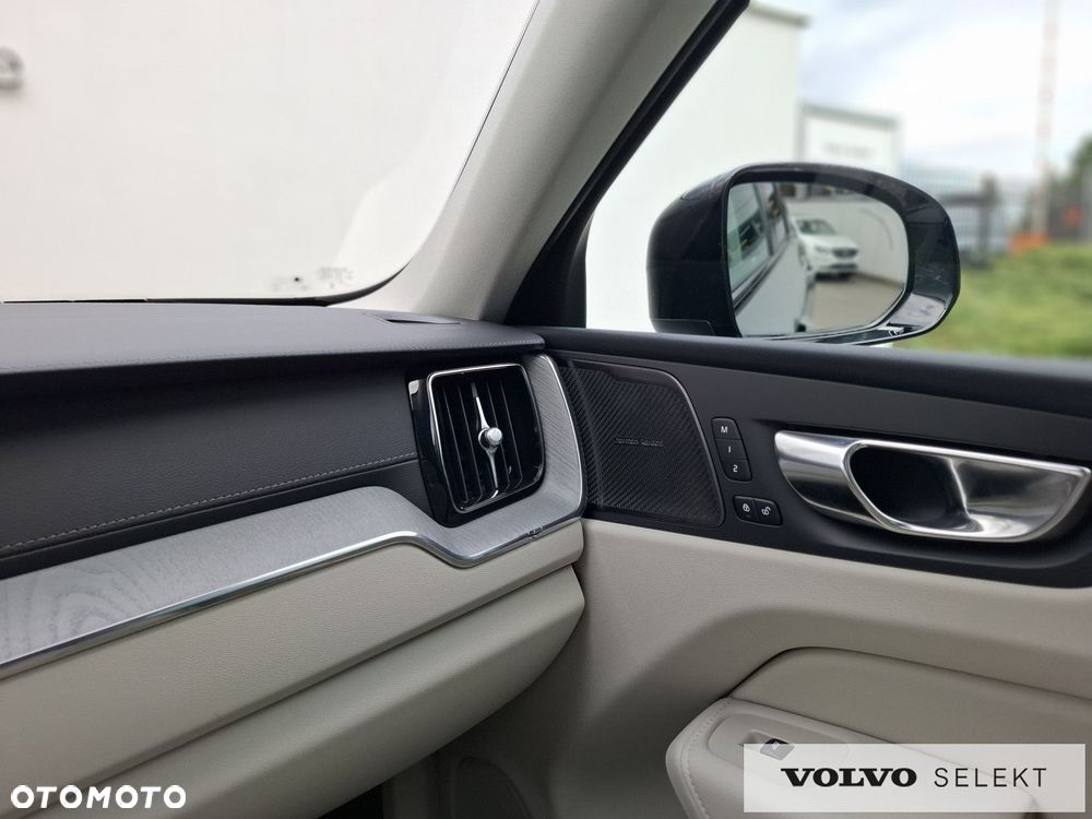 Volvo XC 60 - 29