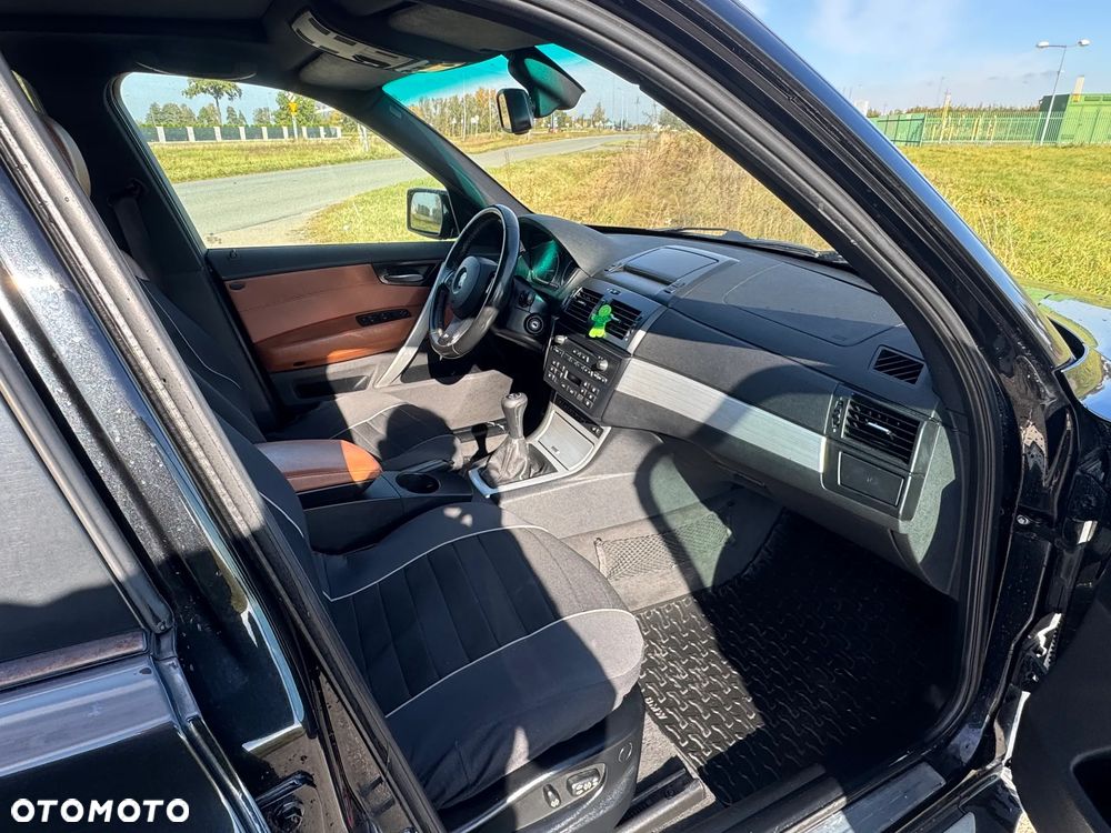 BMW X3 2.0d - 12