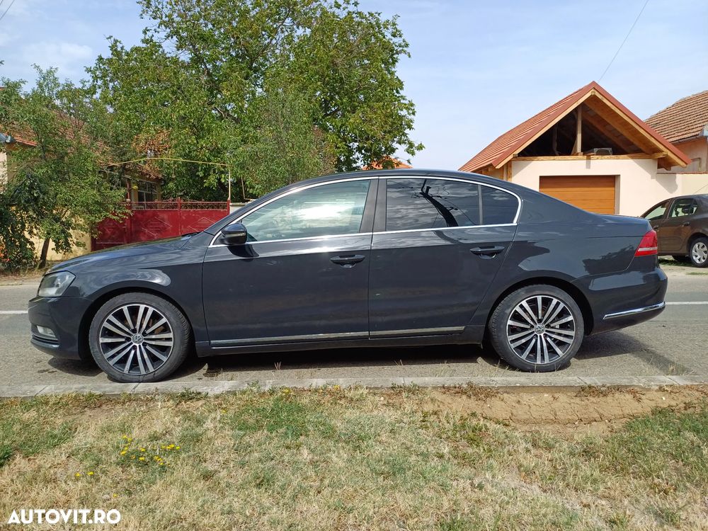 Volkswagen Passat 2.0 TDI BlueMotion Tehnology Highline - 9