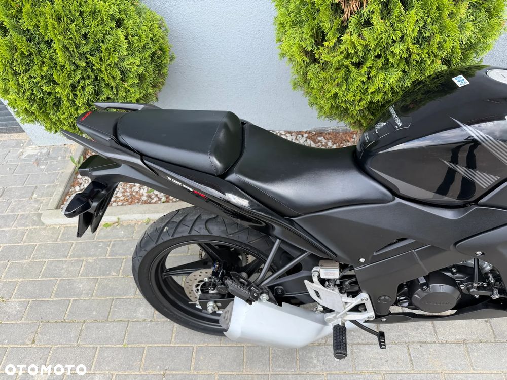 Honda CBR - 40