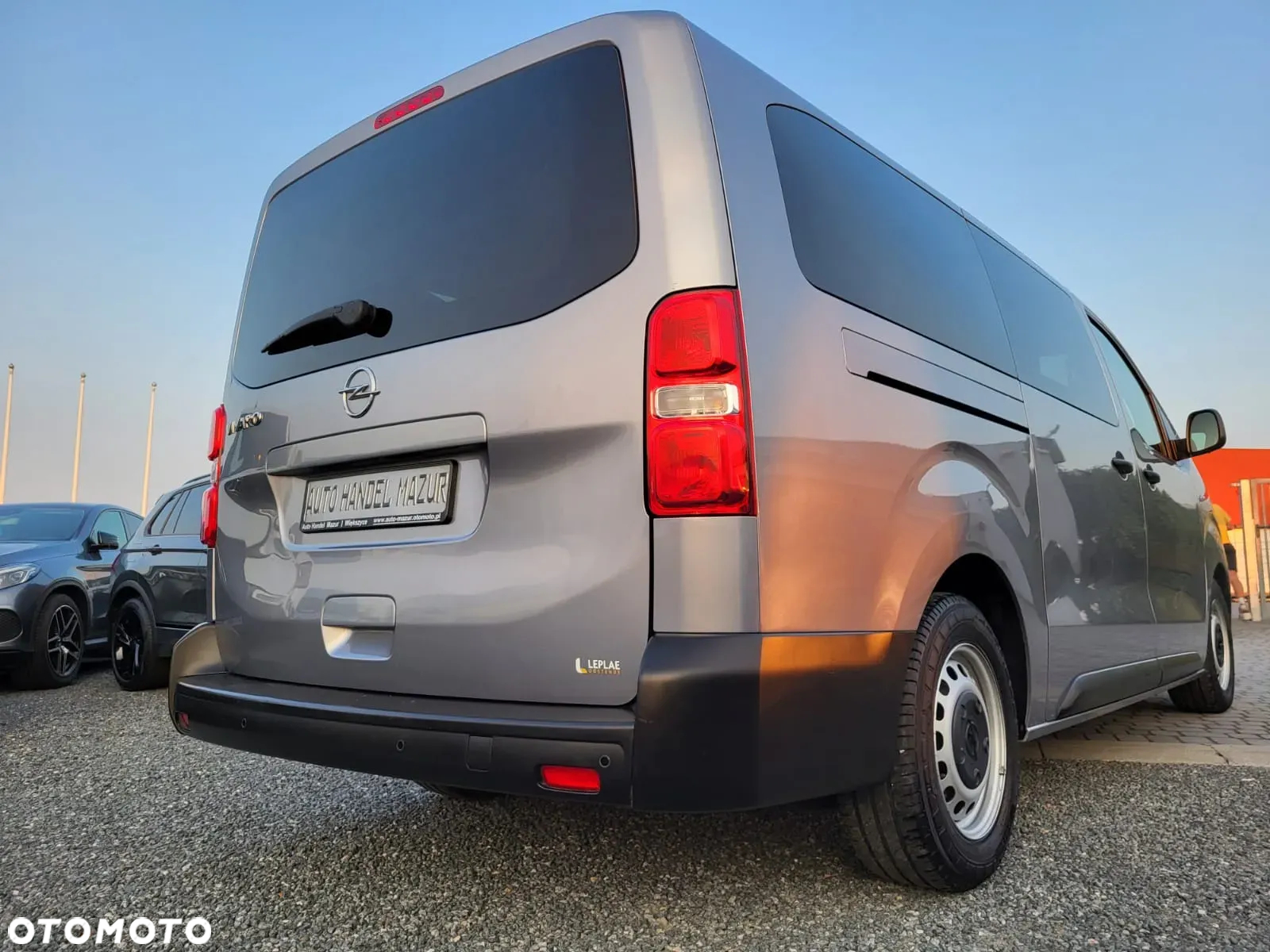 Opel VIVARO 1.6 CDTI - MAXI 9 OSÓB-KLIMA-ŁADNY-NAVI - 11
