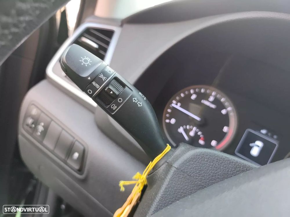 Hyundai Tucson blue 1.7 CRDi 2WD Advantage - 17