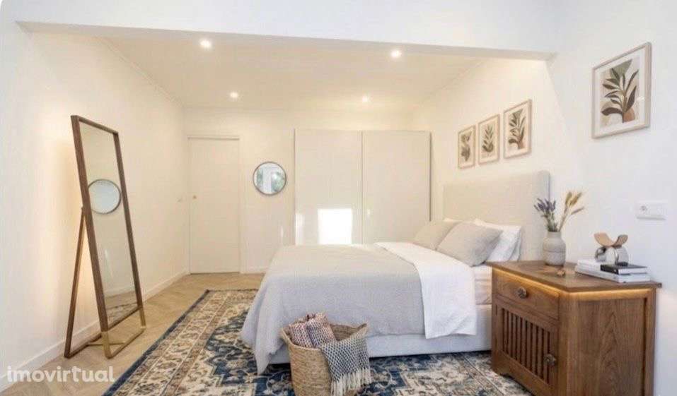 Lindo T1 renovado a estrear - Grande imagem: 3/4