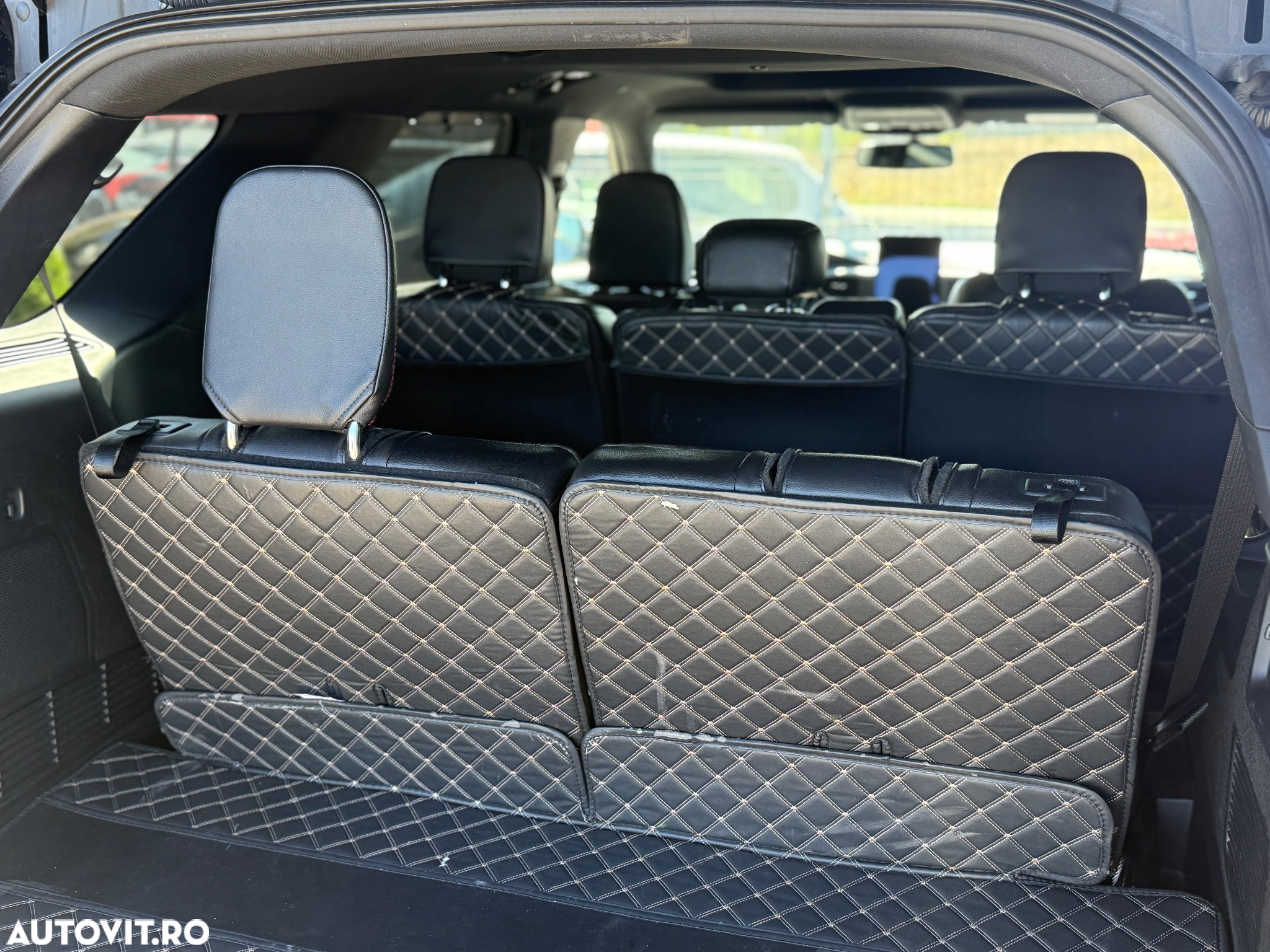 Ford Explorer 3.0 PHEV ST-Line - 33