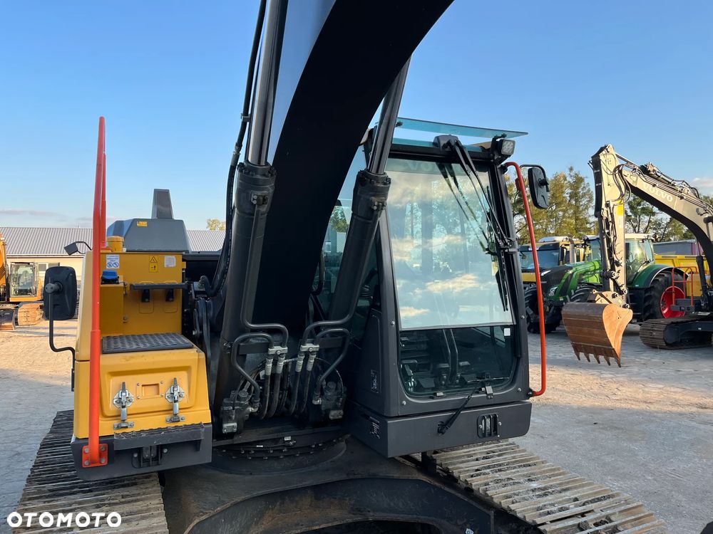 Volvo EC220EL - 9