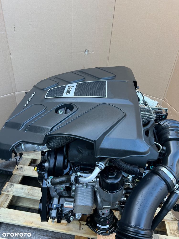 JEEP GRAND CHEROKEE WK2 3.0 D VM44D SILNIK KOMPLETNY 70 TYS PRZEBIEGU - 5