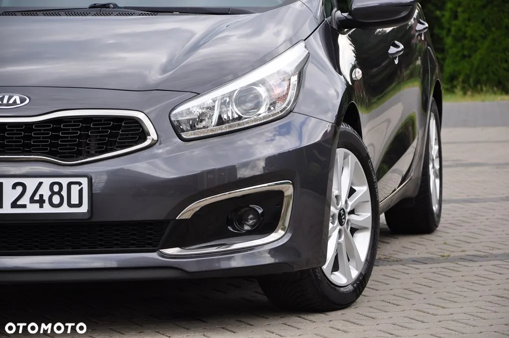 Kia Ceed 1.6 CRDi SCR L Business Line - 7