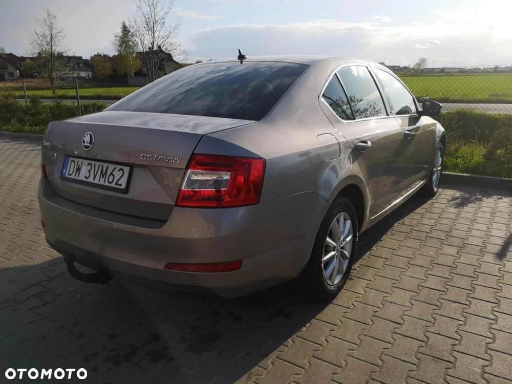 Skoda Octavia - 3