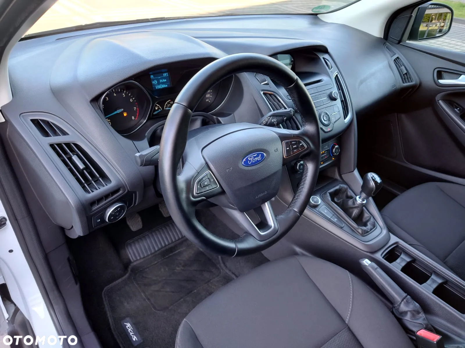Ford Focus - 6