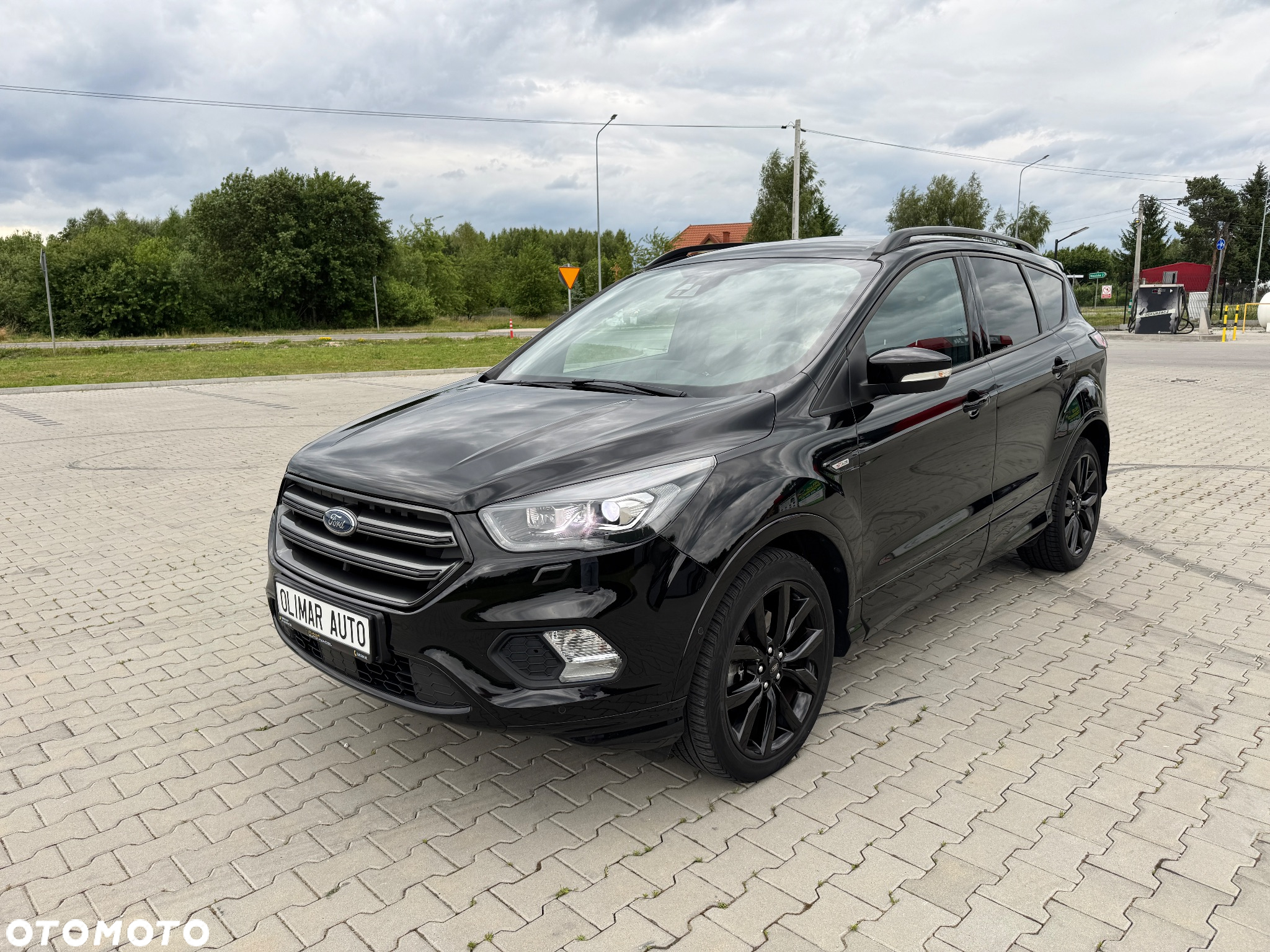 Ford Kuga - 11