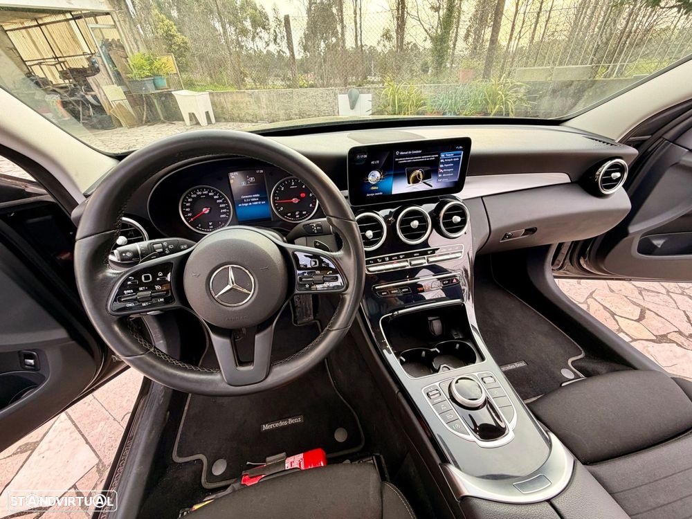 Mercedes-Benz C 180 - 42