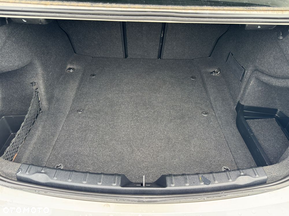 BMW Seria 3 316d Advantage - 23