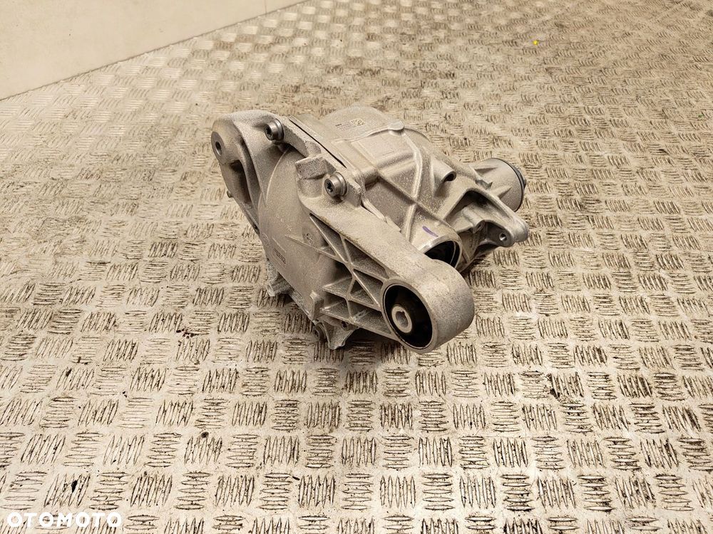 BMW G05 G06 G07 G70 MOST DYFER DYFERENACJAŁ 8839889 3.08 16KM - 2