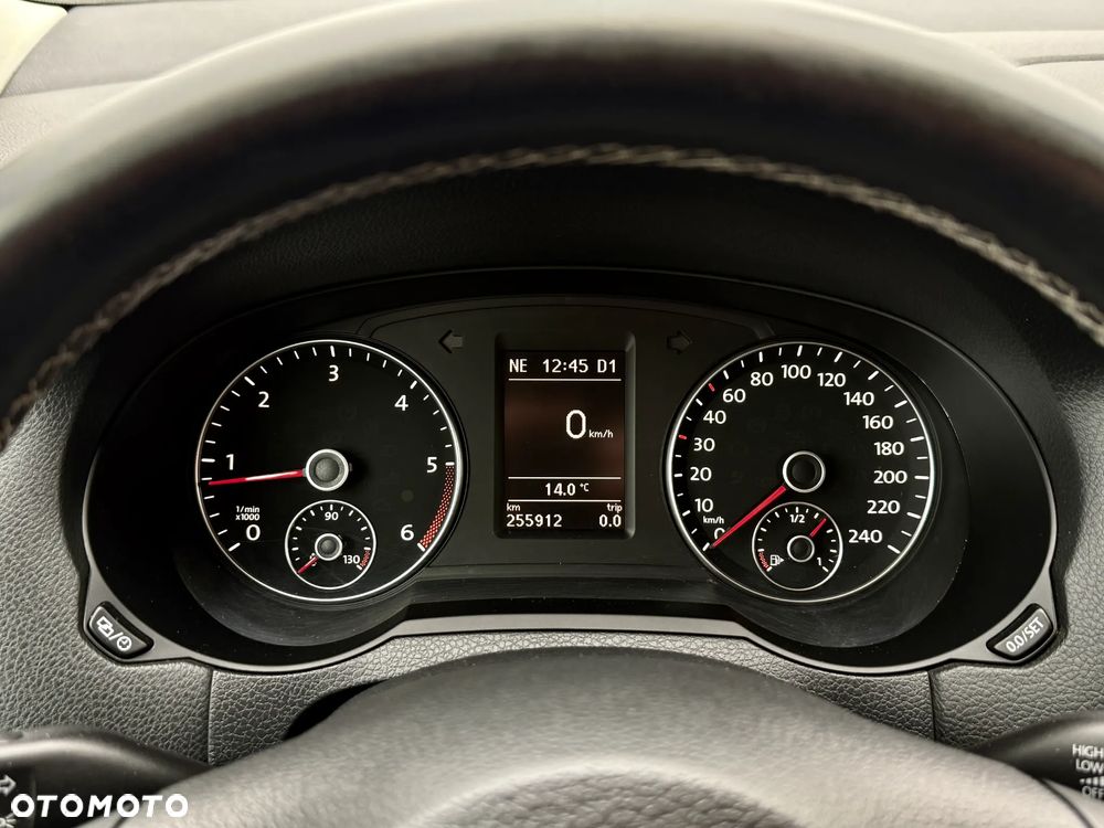 Volkswagen Sharan 2.0 TDI DSG BlueMotion Technology Match - 17
