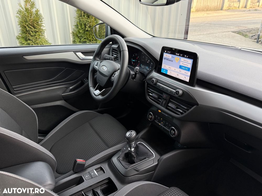 Ford Focus 1.5 EcoBlue Start-Stopp-System COOL&CONNECT - 20