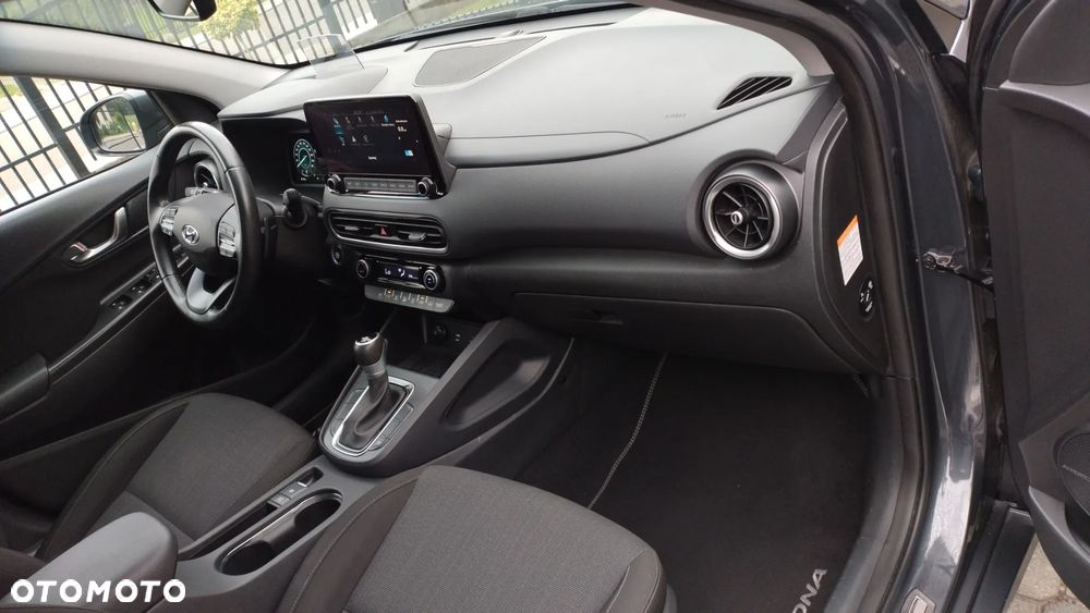 Hyundai Kona 1.6 GDI Hybrid Executive DCT - 8