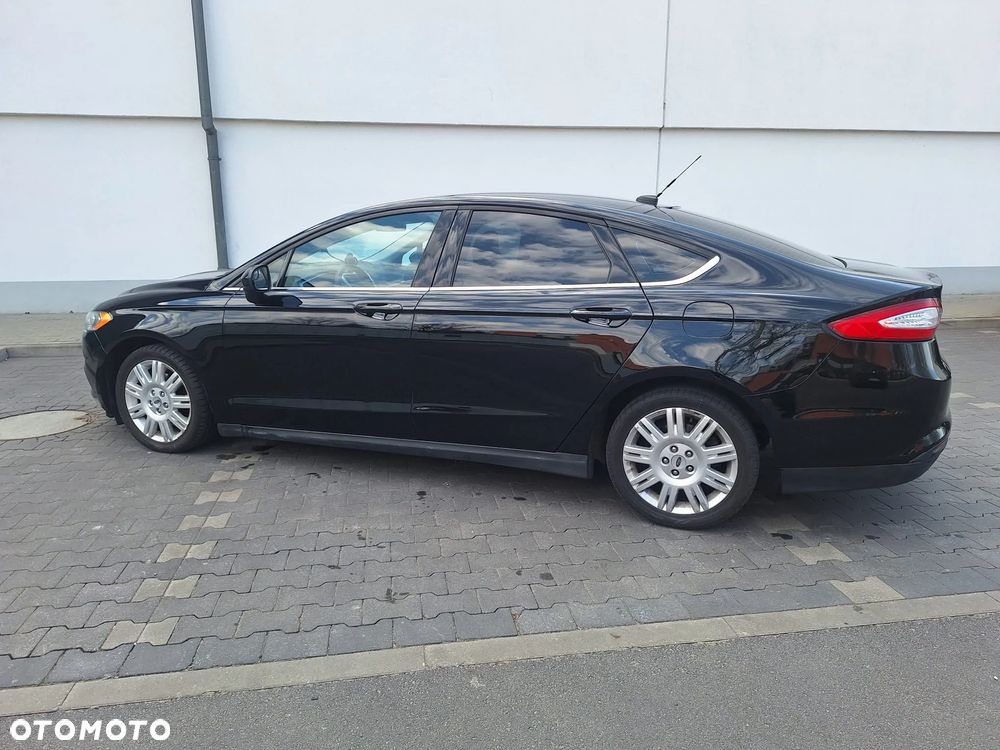 Ford Fusion - 6