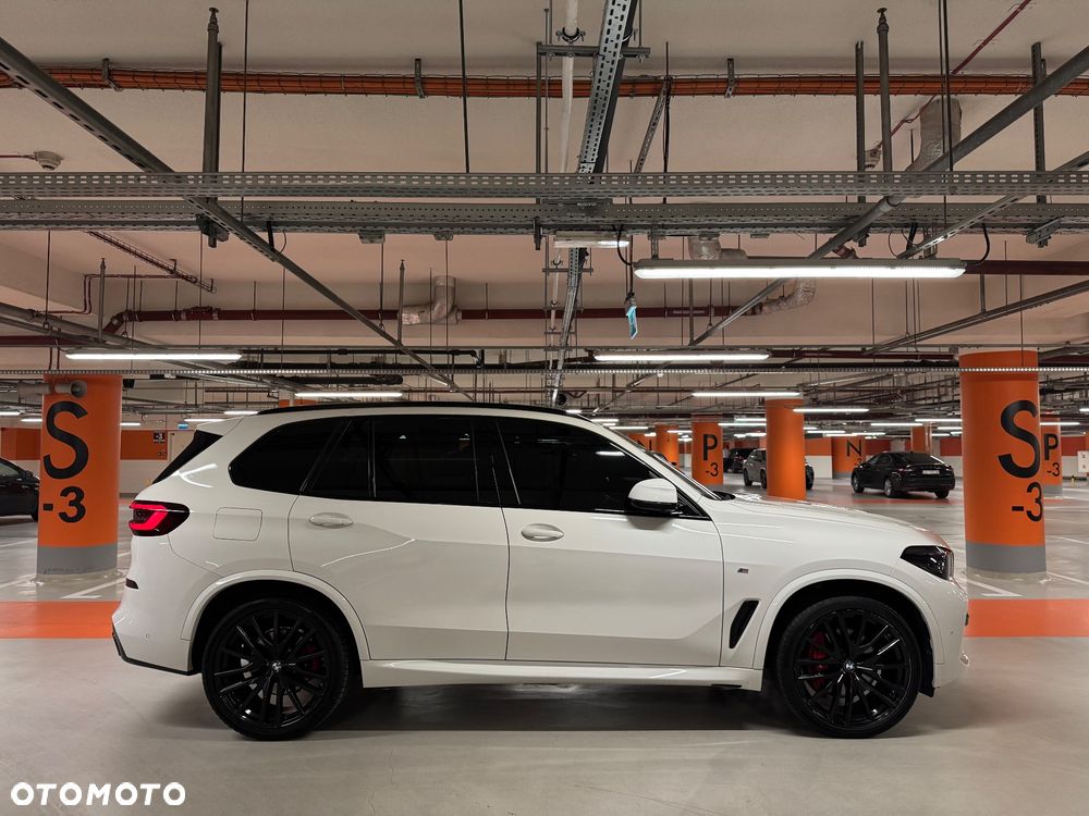 BMW X5 xDrive40i mHEV - 8