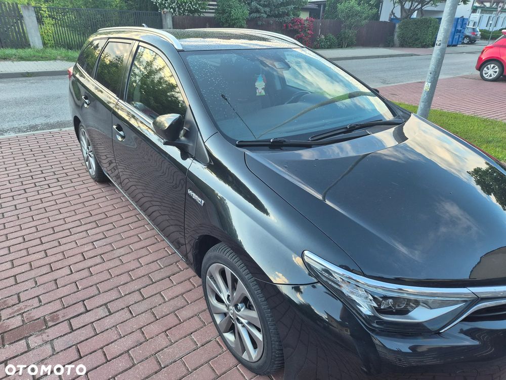 Toyota Auris - 10