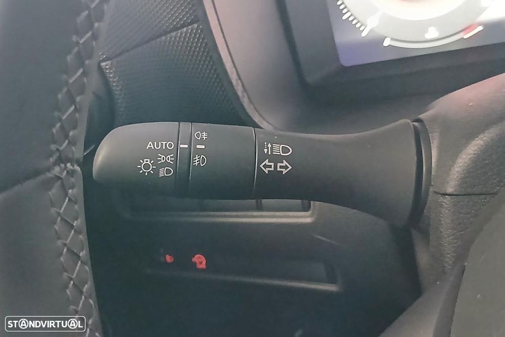 Nissan Juke 1.0 DIG-T N-Connecta - 12