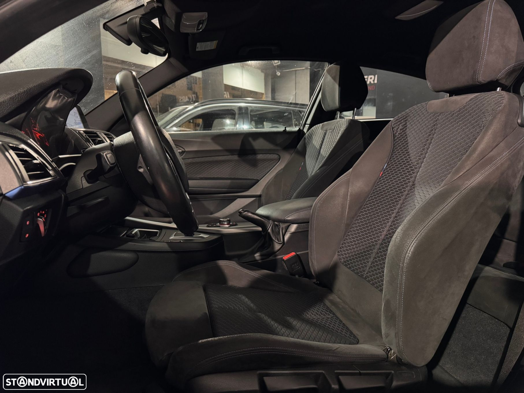 BMW 118 dA Pack M - 10
