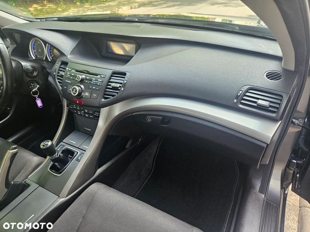 Honda Accord 2.0 Elegance Advantage - 13