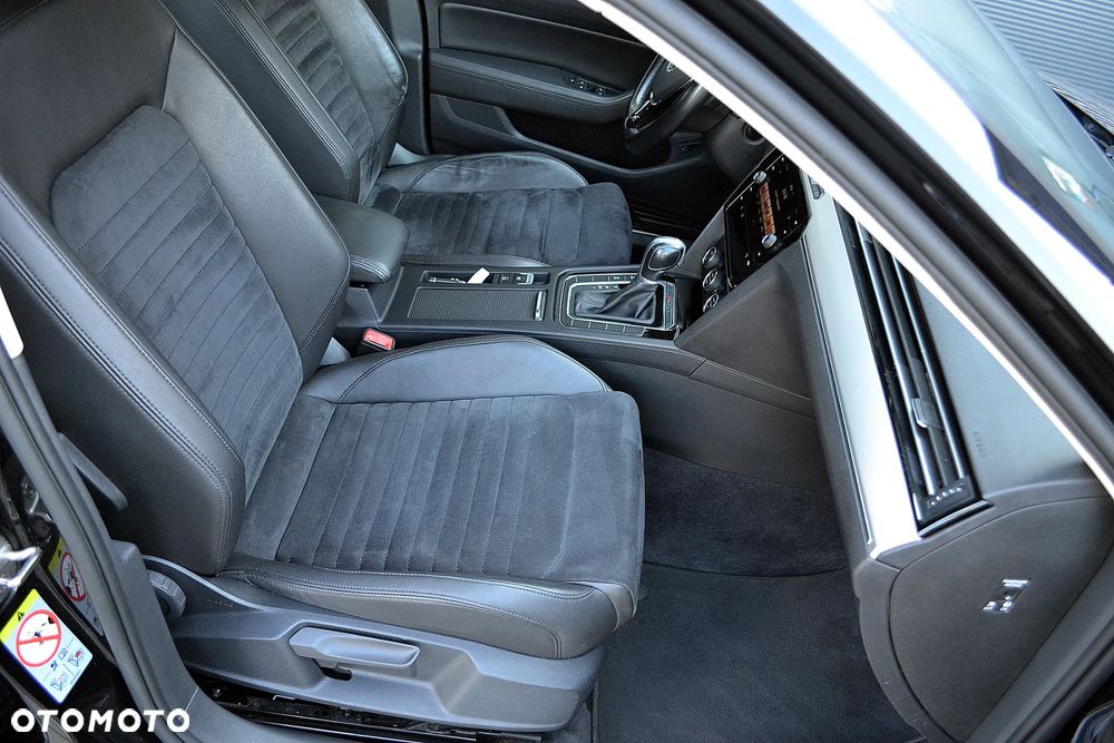 Volkswagen Passat 2.0 TDI BMT 4Mot Highline DSG - 18