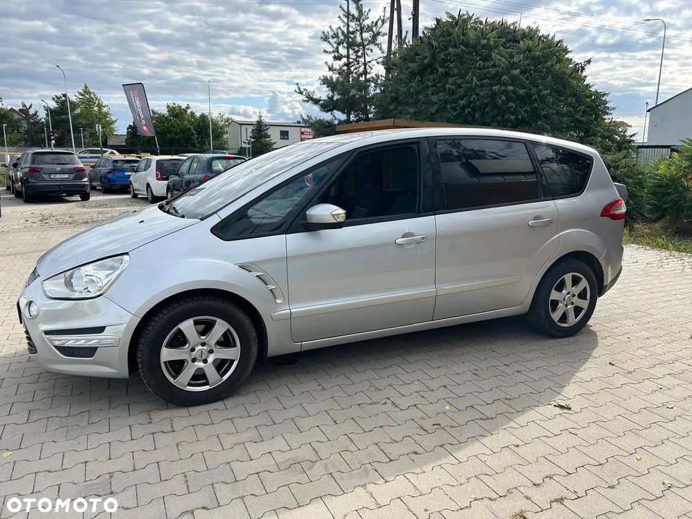 Ford S-Max 2.0 TDCi Trend - 11