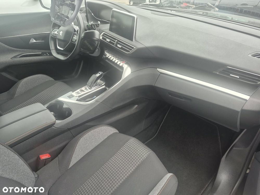 Peugeot 3008 BlueHDi 130 Stop & Start EAT8 Active Business-Paket - 6