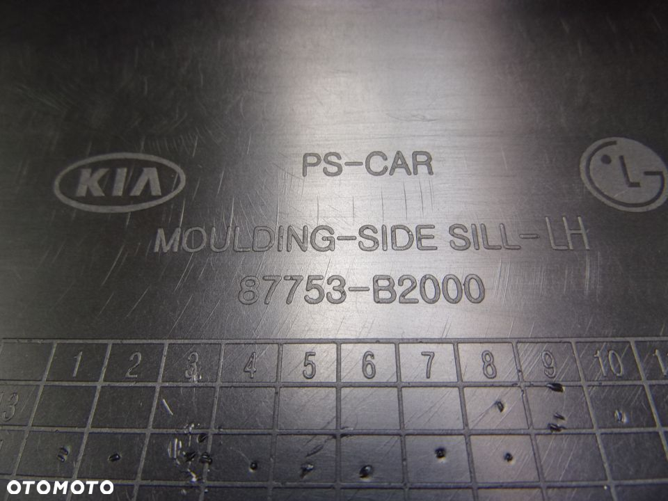 KIA SOUL II 14-19 LISTWA PROGOWA LEWA 87753B2000 - 11