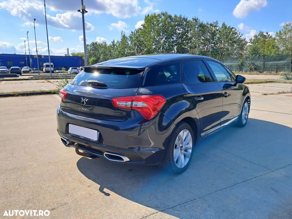 Citroën DS5 Hybrid4 EGS6 SoChic - 6