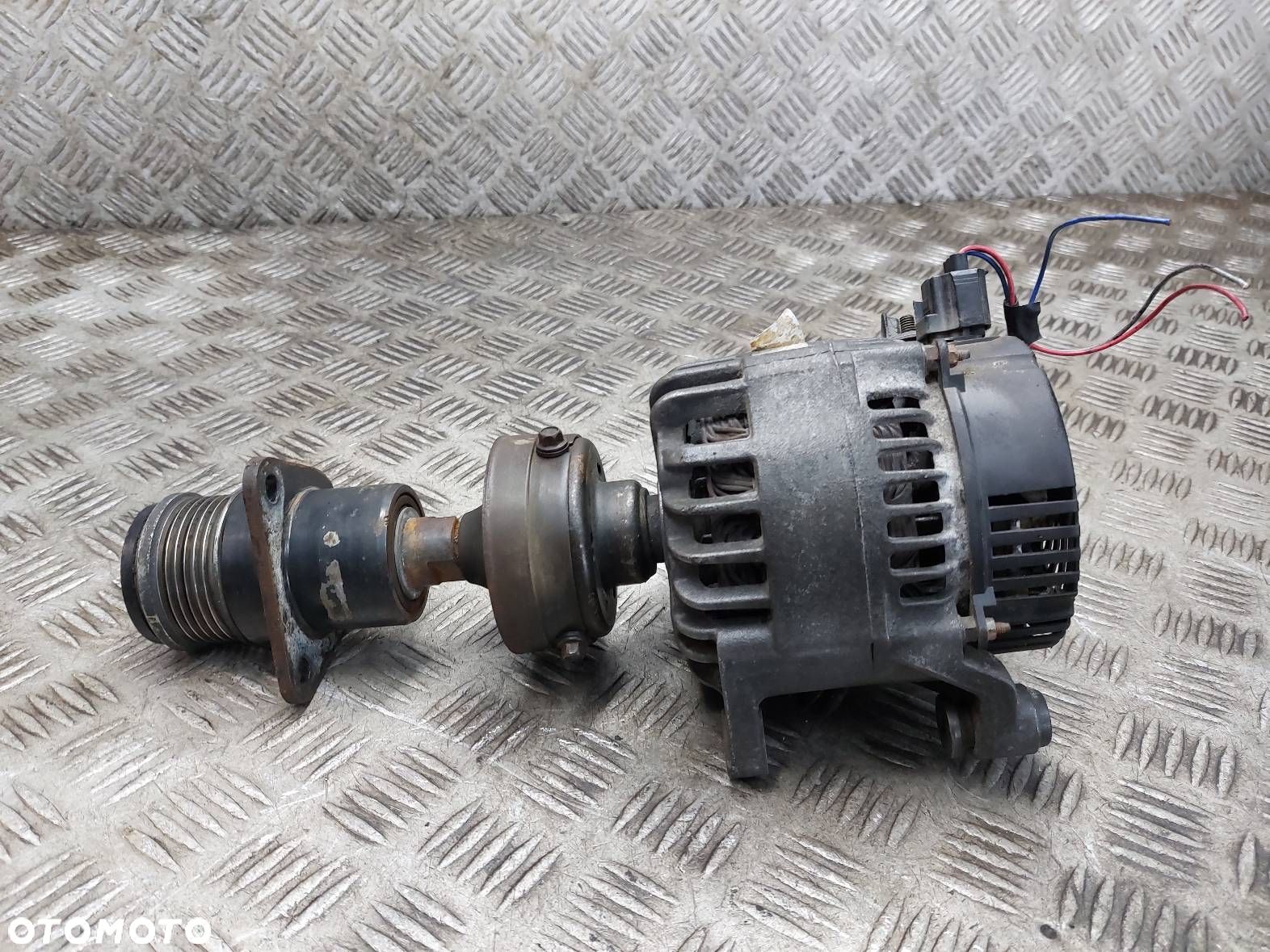 ALTERNATOR + WAŁEK ALTERNATORA FORD FOCUS MK1 1.8 TDCI 1M5T-10300-BC - 1