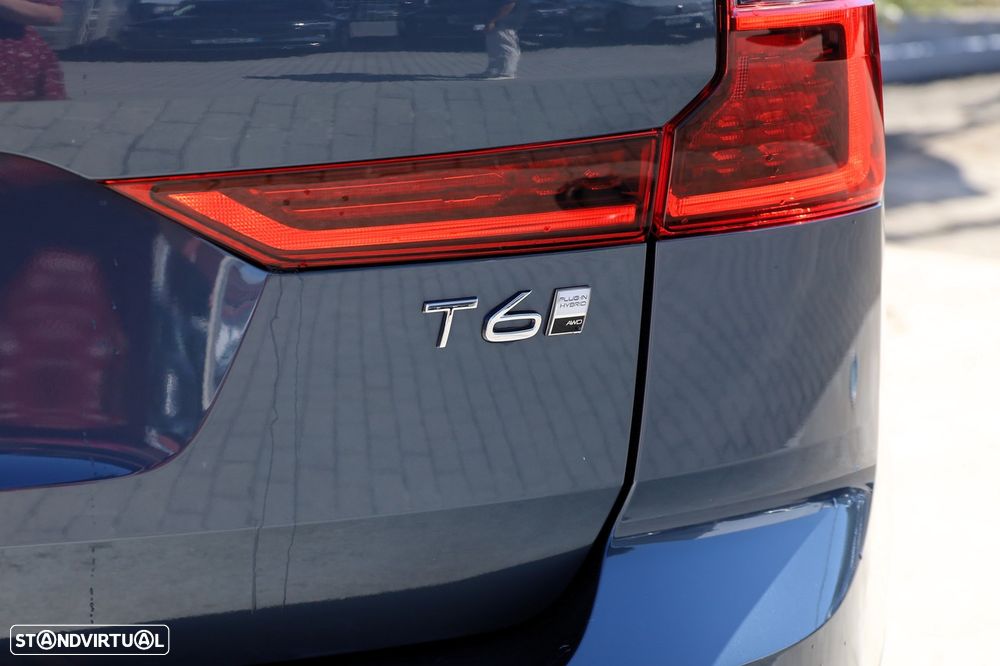 Volvo XC 60 2.0 T6 PHEV Plus Dark - 39