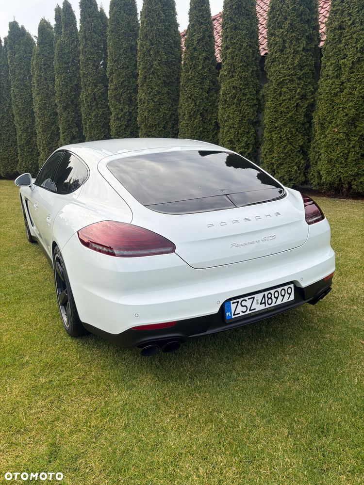 Porsche Panamera GTS - 2