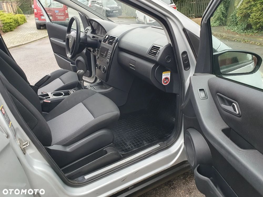 Mercedes-Benz Klasa A 180 CDI Classic First - 11