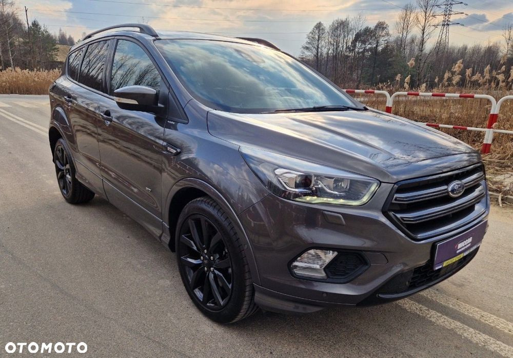 Ford Kuga 2.0 TDCi 4x4 ST-Line - 13