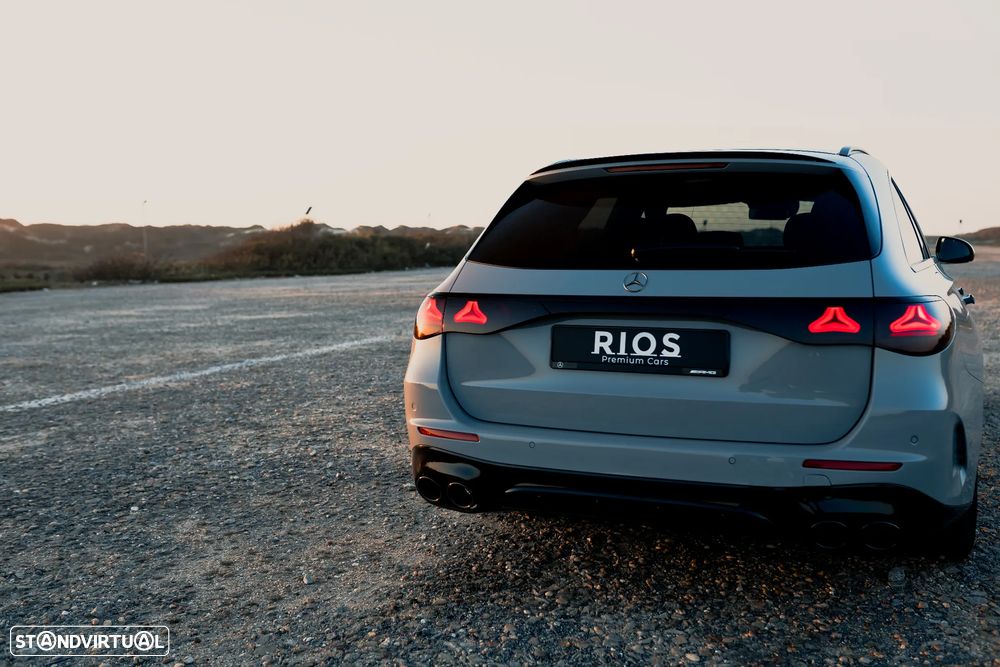 Mercedes-Benz E 300 de - 12