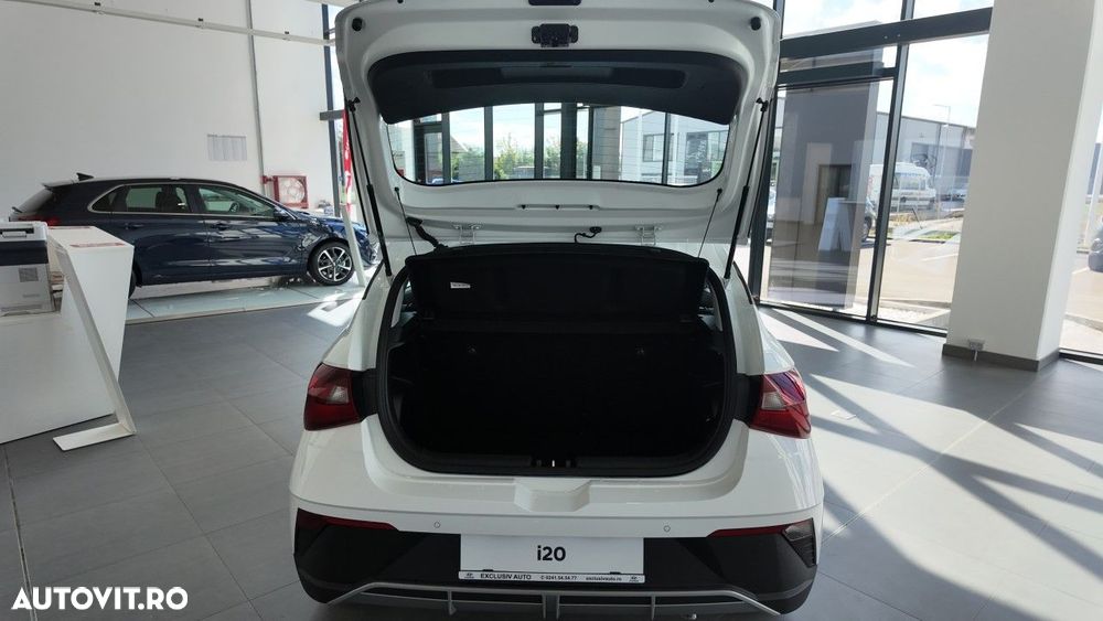 Hyundai i20 - 10