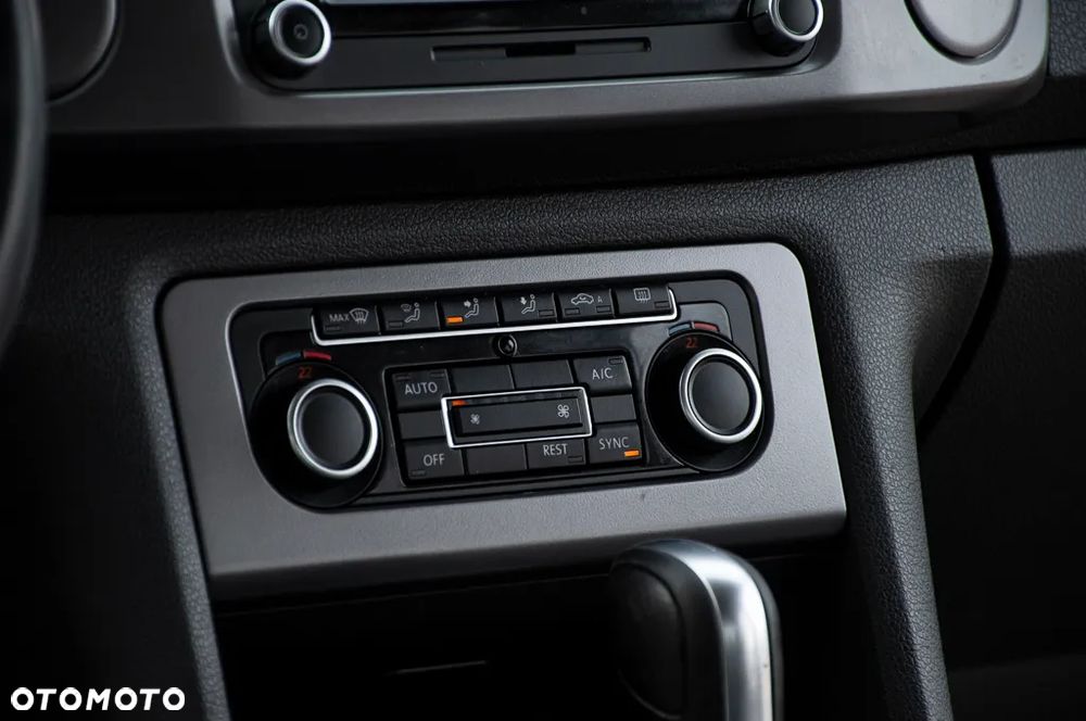 Volkswagen Amarok 2.0 BiTDI BMT Autm Dark Label - 28