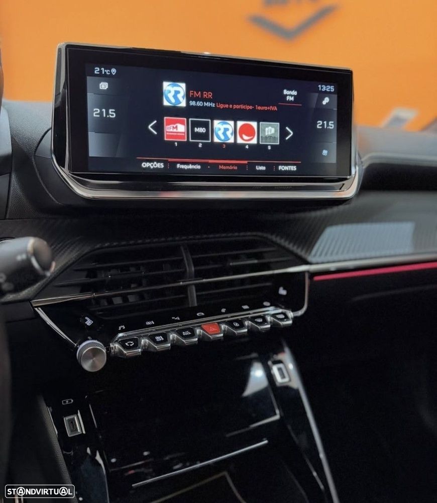 Peugeot 2008 1.2 PureTech GT EAT8 - 10