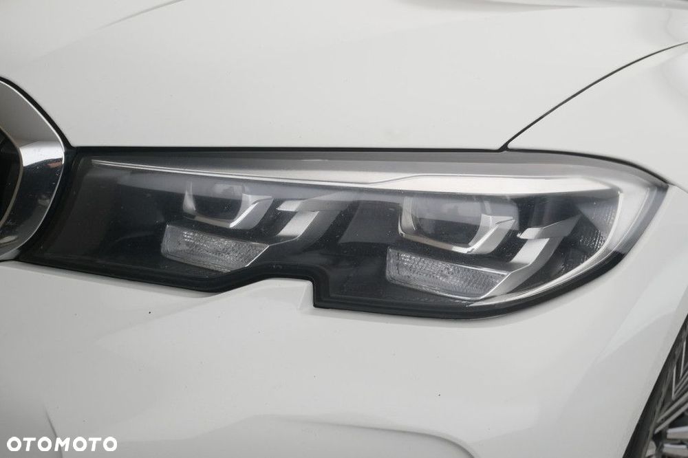 BMW Seria 3 2022